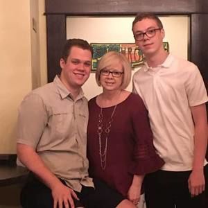 Meet your Posher, Lisa